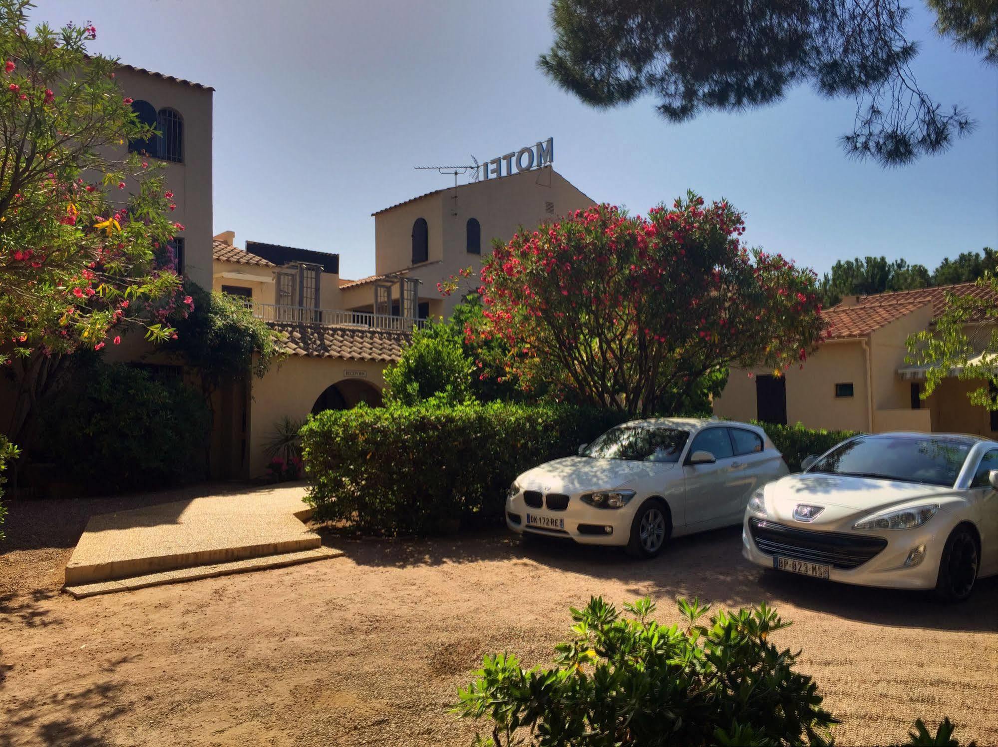 Motel Le Vieux Moulin LʼÎle-Rousse Eksteriør bilde